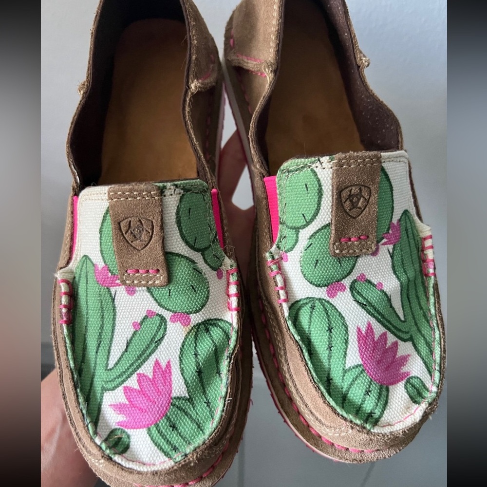 Ariat Cactus Loafers - Picture 2 of 12
